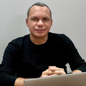 Corretor - Avelino Morais